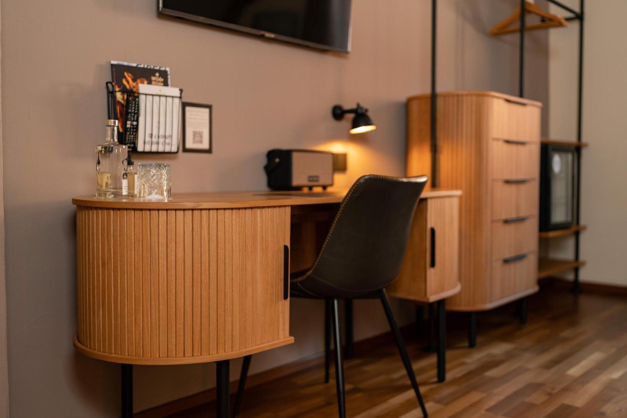 Bayerischer Hof Hotel 4*
