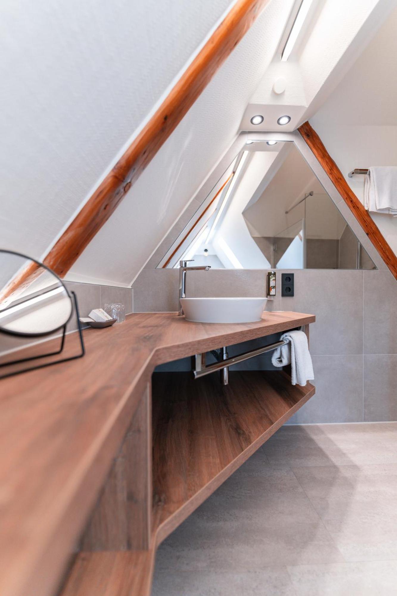 Bayerischer Hof Hotel 4*